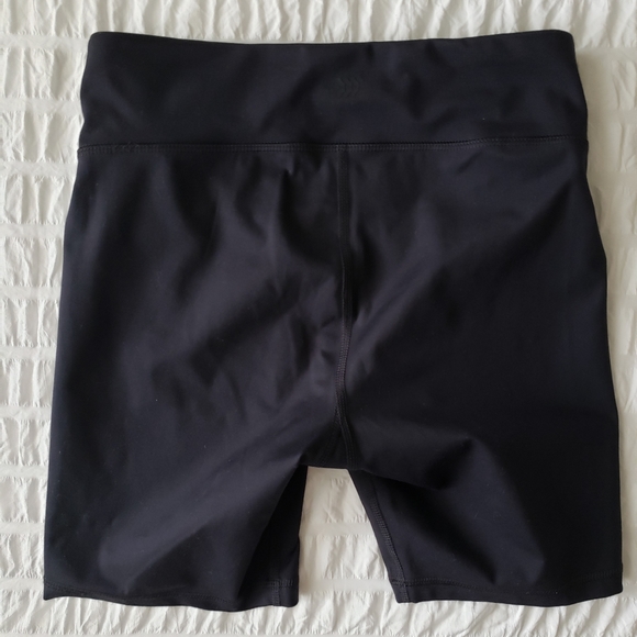 Athletic Shorts - Picture 4 of 6